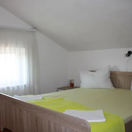 Duplex Eleonora * Banjole